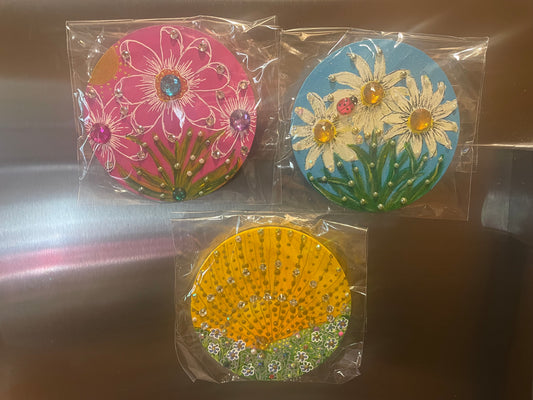 3 inch hand painted wooden magnet fridge friends